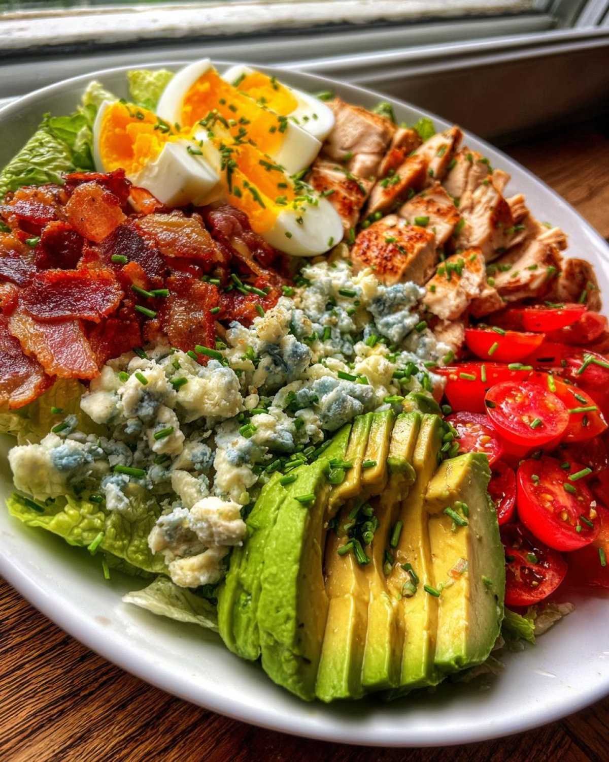 Classic Cobb Salad (Hearty Summer Salad) - detail 2