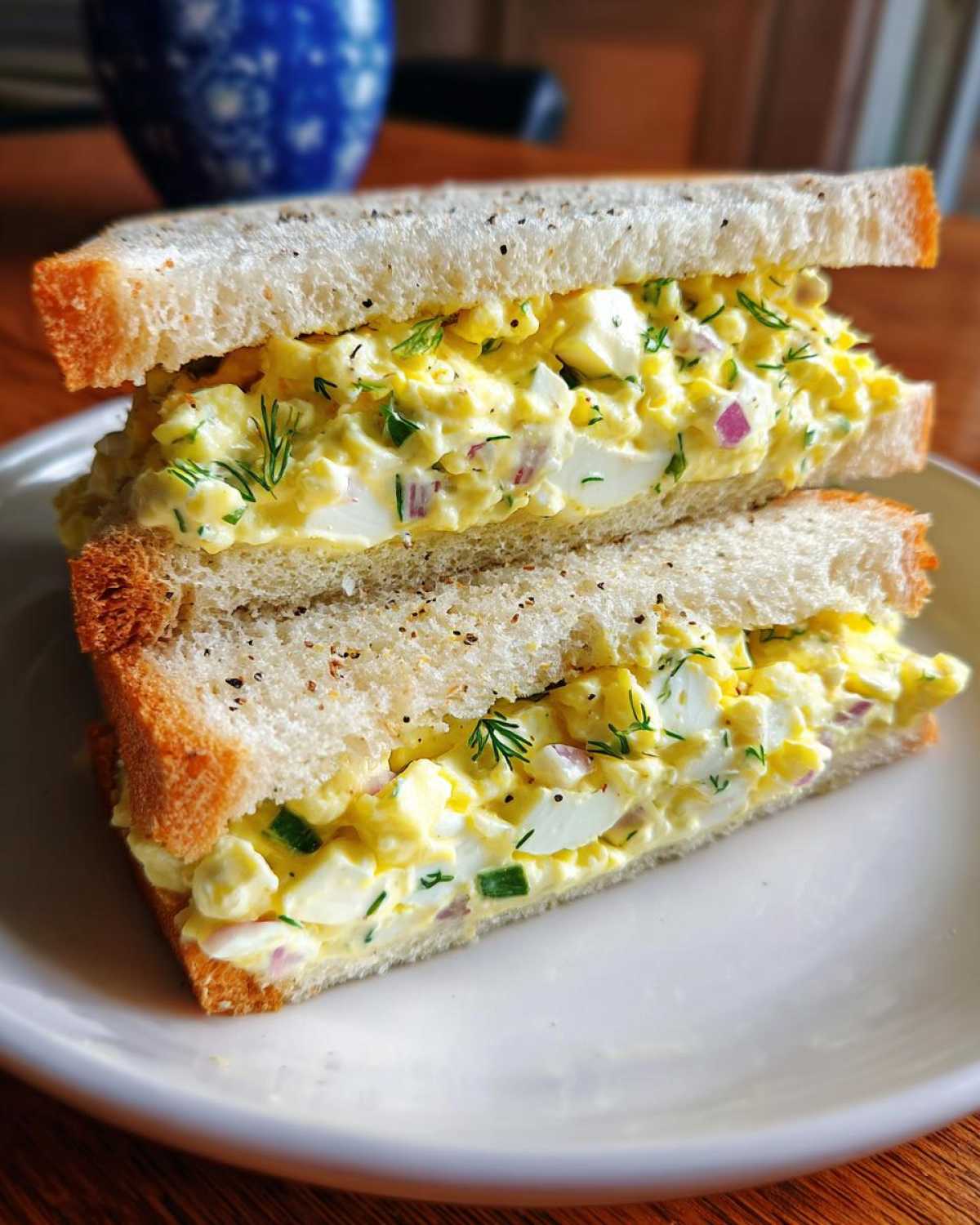 Classic Egg Salad Sandwiches (Picnic Sandwich Filling) - detail 3