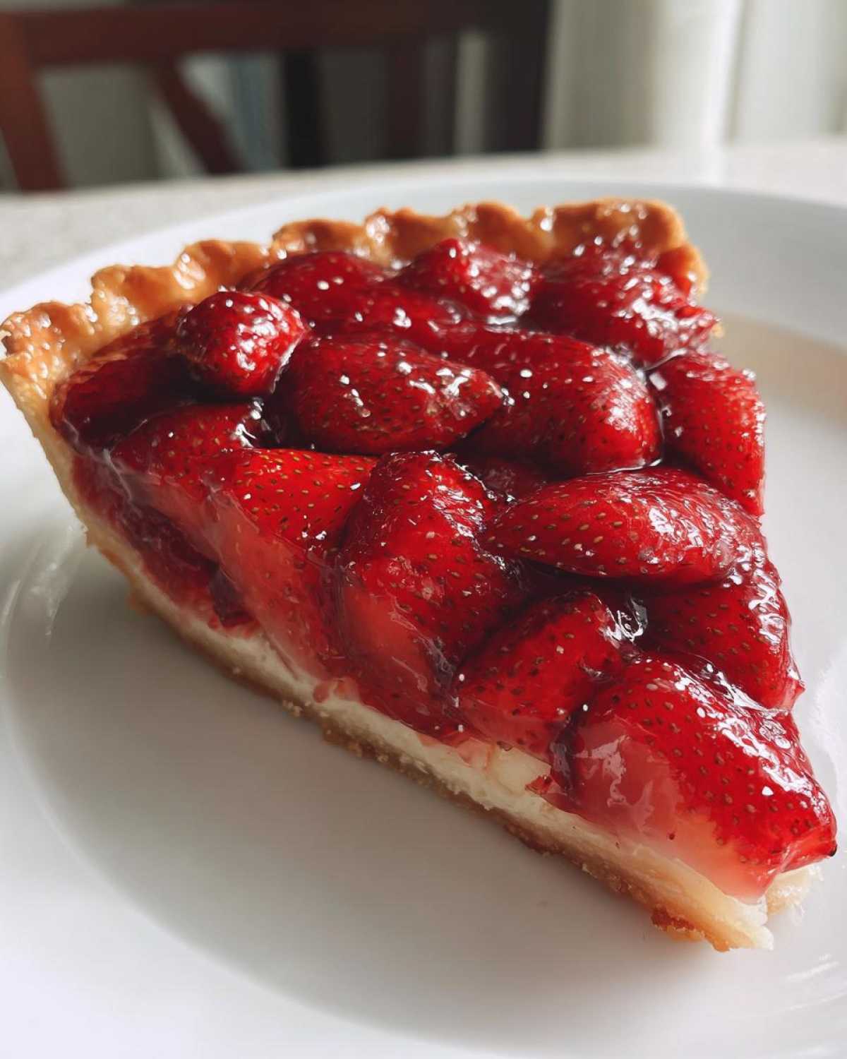 Fresh Strawberry Pie (Glazed Summer Pie) - detail 3