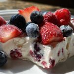 Frozen Yogurt Berry Bark (Healthy Frozen Snack)