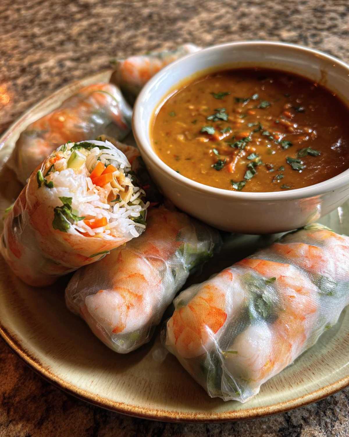 Vietnamese Summer Rolls with Peanut Sauce - detail 1