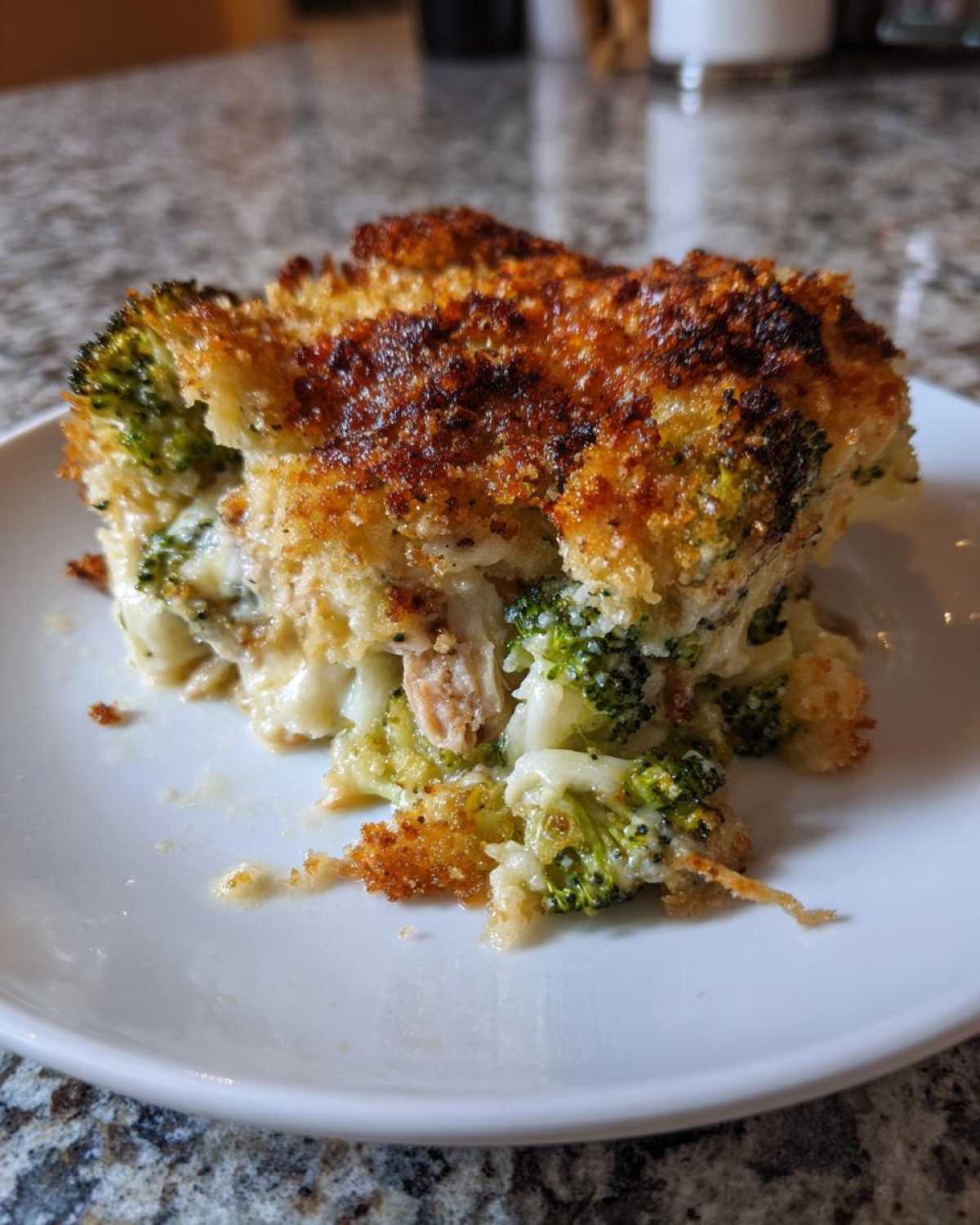 Tuna and broccoli casserole - detail 4