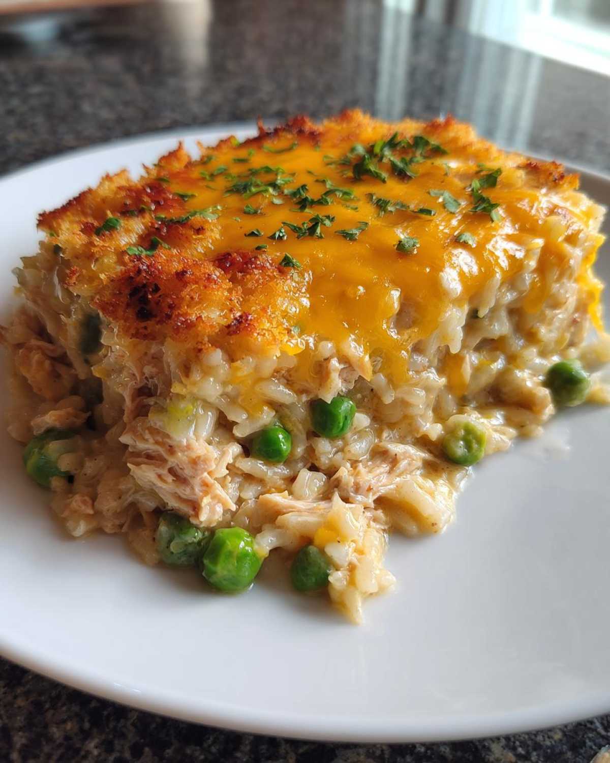 Tuna rice casserole - detail 1